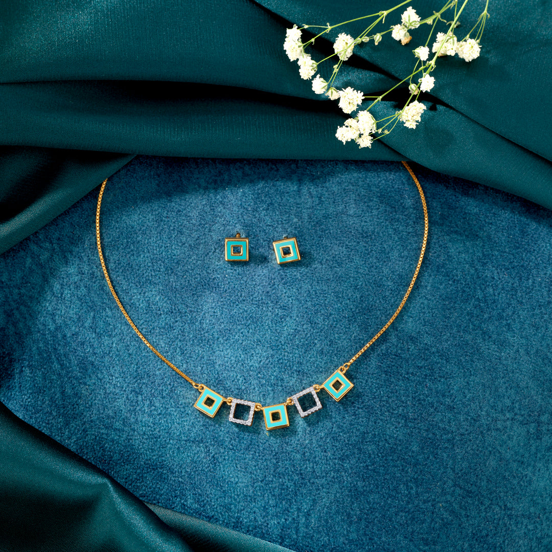 horizon frames yellow gold necklace for woman