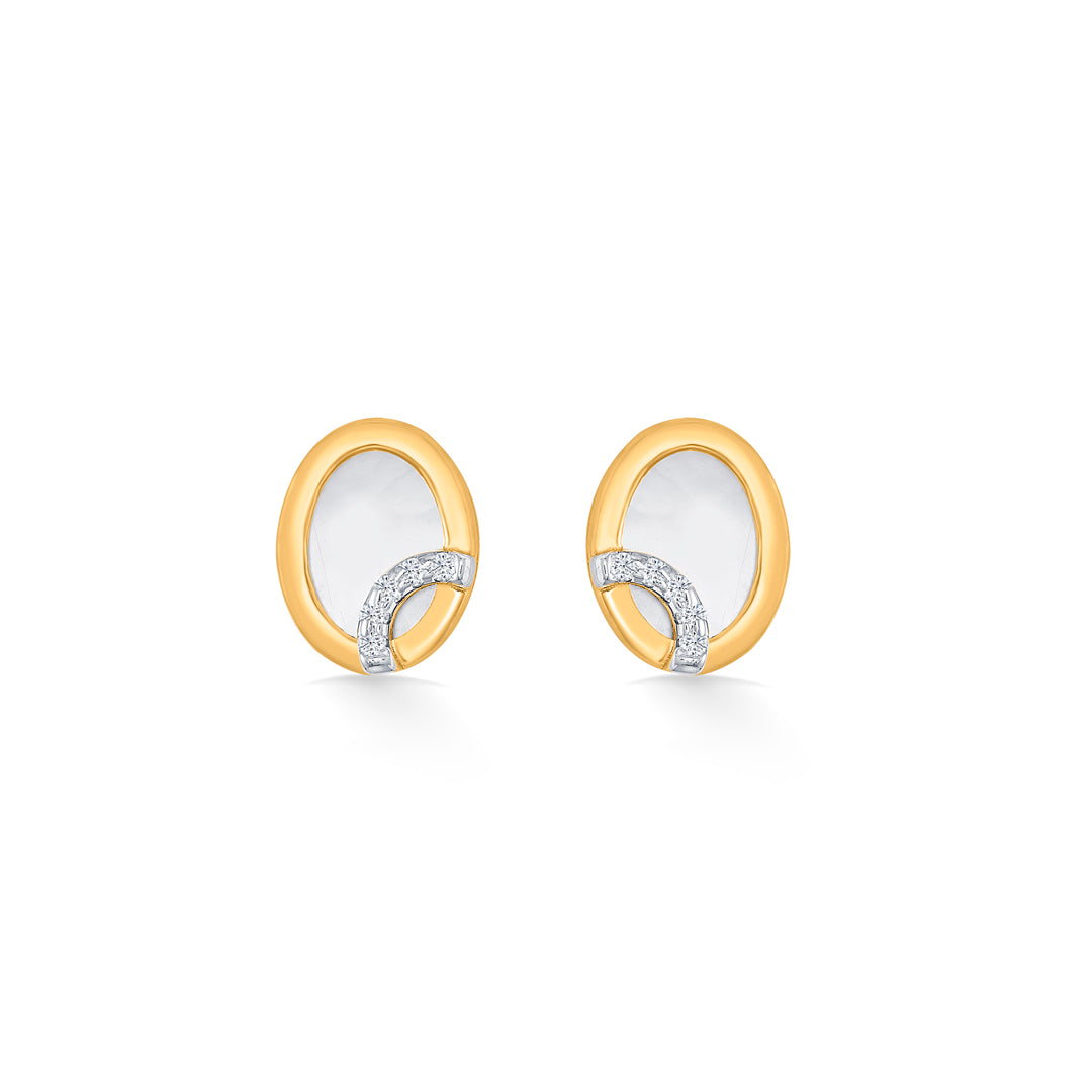 Soma Loop Yellow Gold Necklace For Women