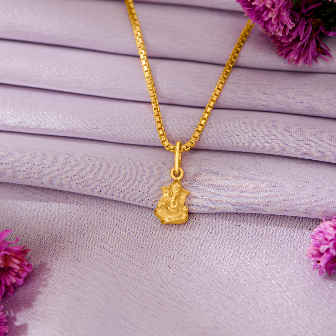 Vighnaharta Yellow Gold Religious Unisex Pendant