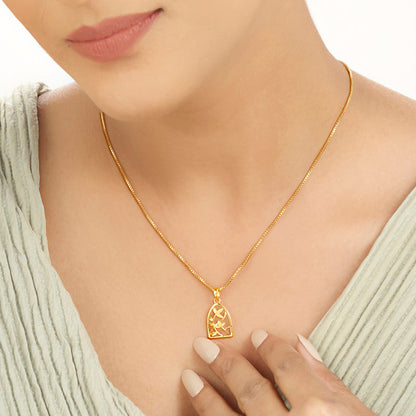 Nature’s Gate Gold Pendant