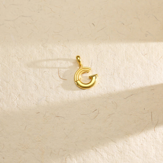 Graceful G Alphabet  Gold Pendant