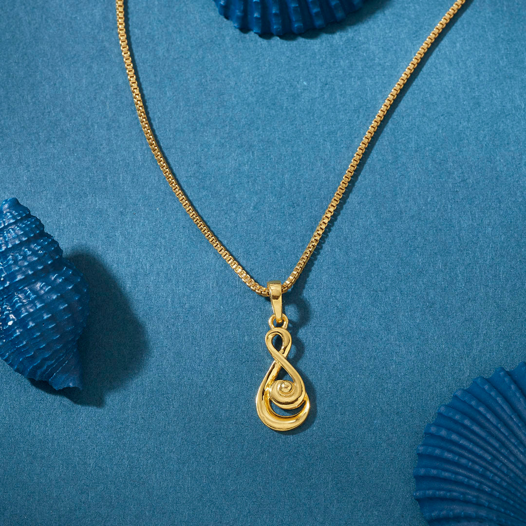 Timeless Swirl Classic Gold Pendant
