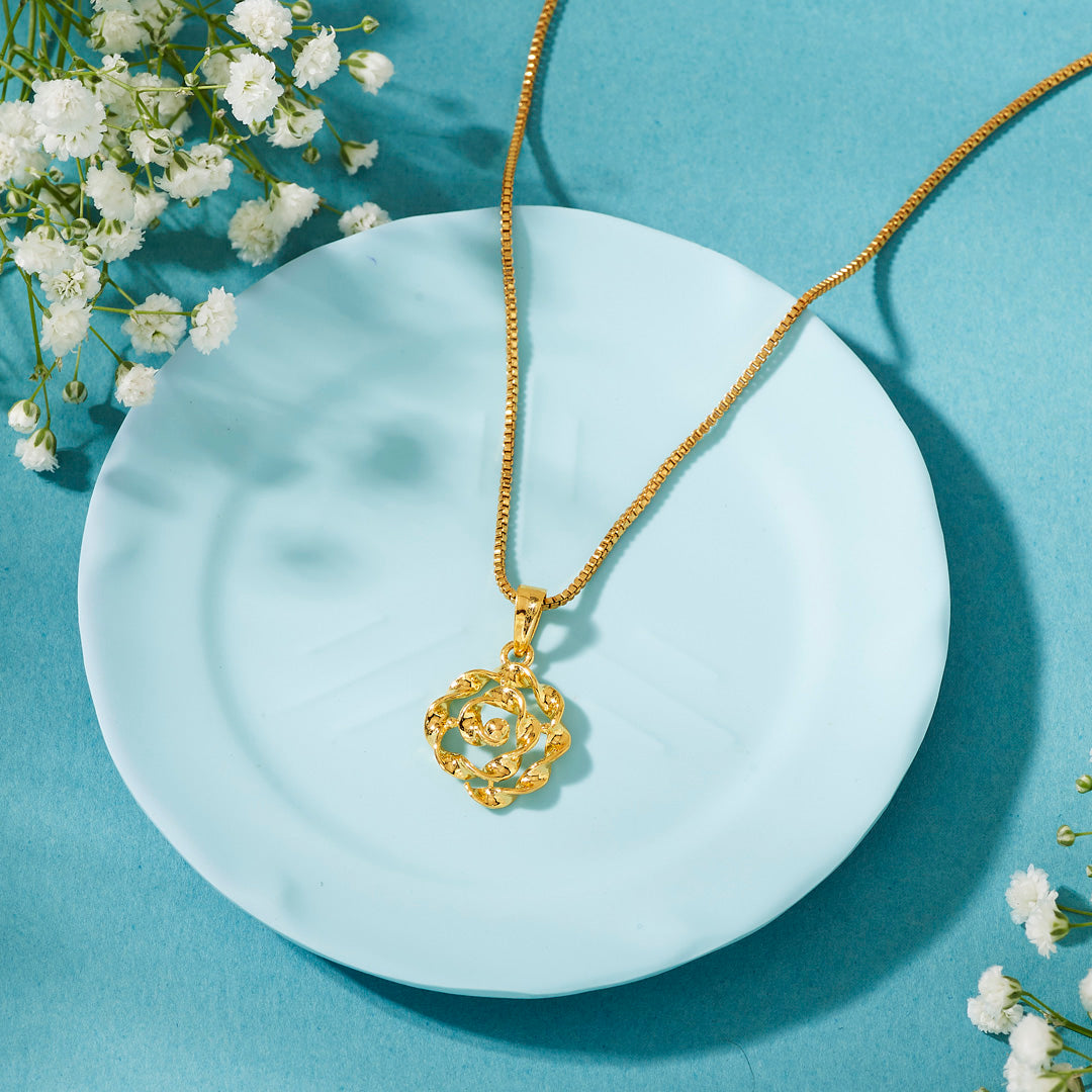 Gleaming Swirl Modern Gold Pendant
