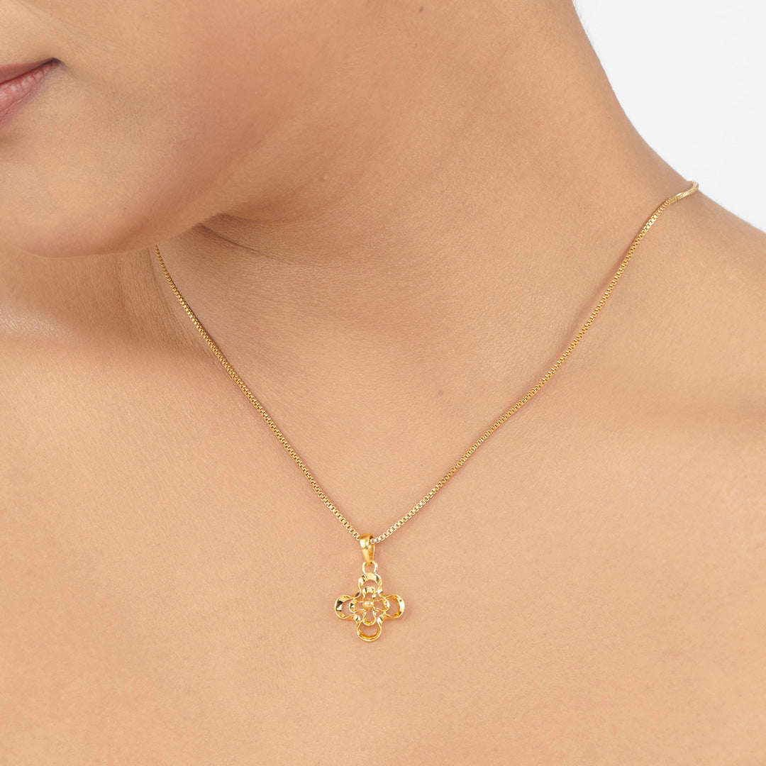 Harmony Loop Classic Gold Pendant