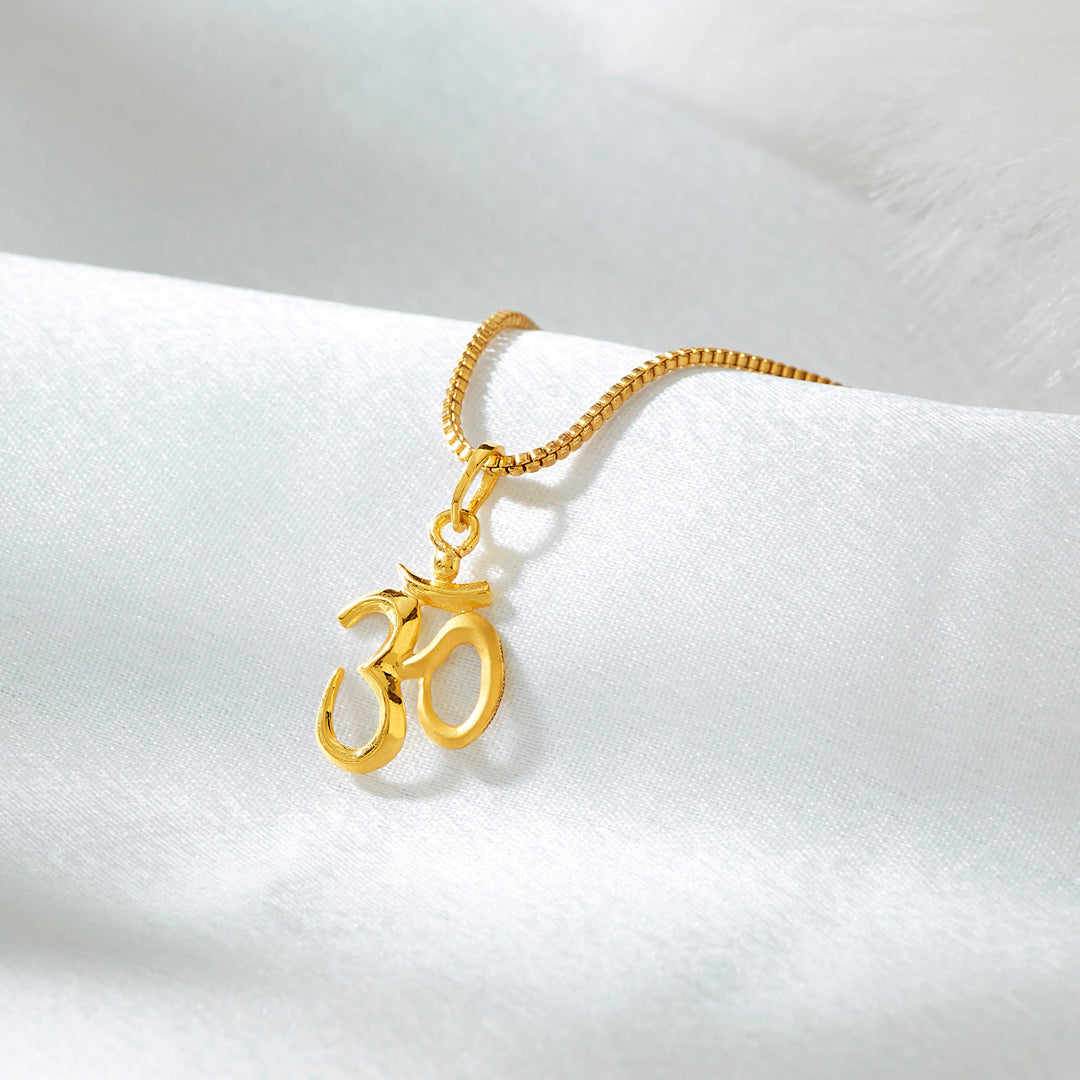 Chaitanya Om Religious Gold Pendant