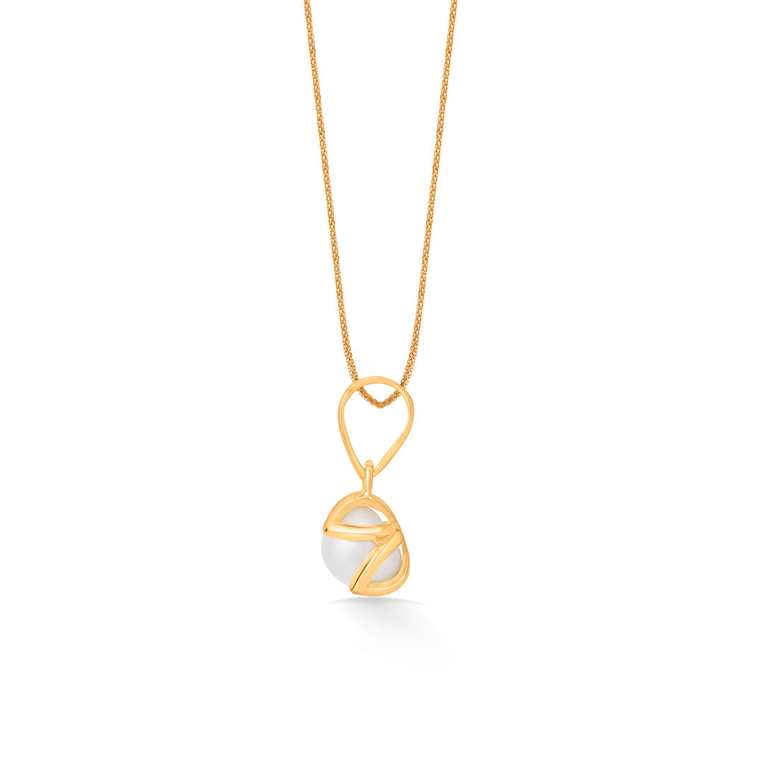 sun-kissed pearl gold pendant set