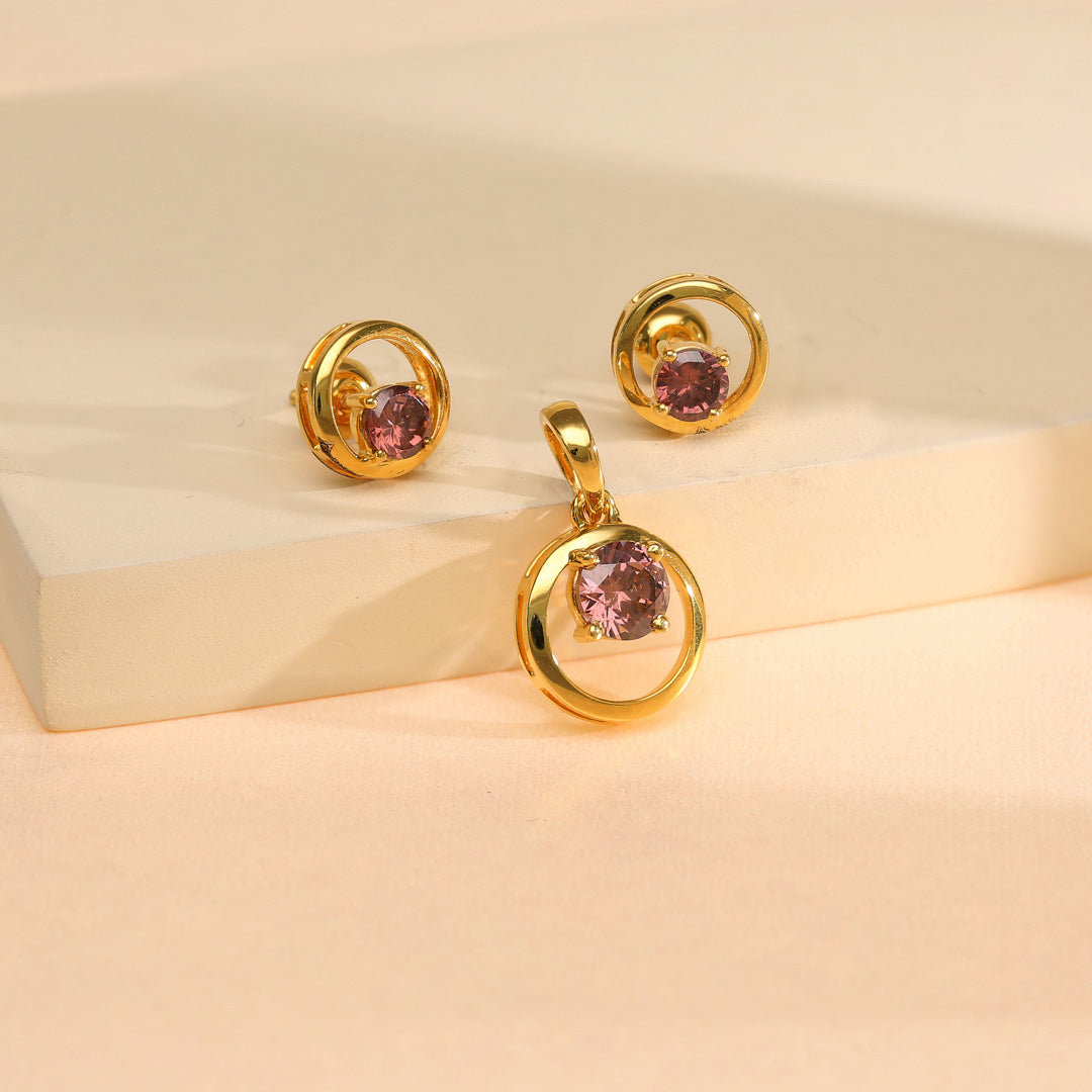 linear lattice gold pendant set