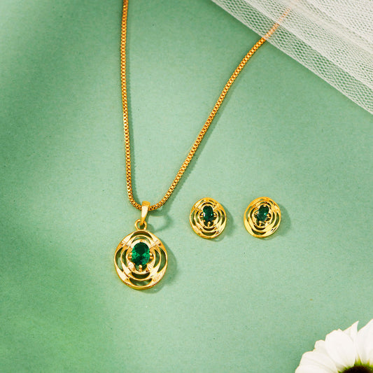 Rounded Emerald Gold Pendant Set