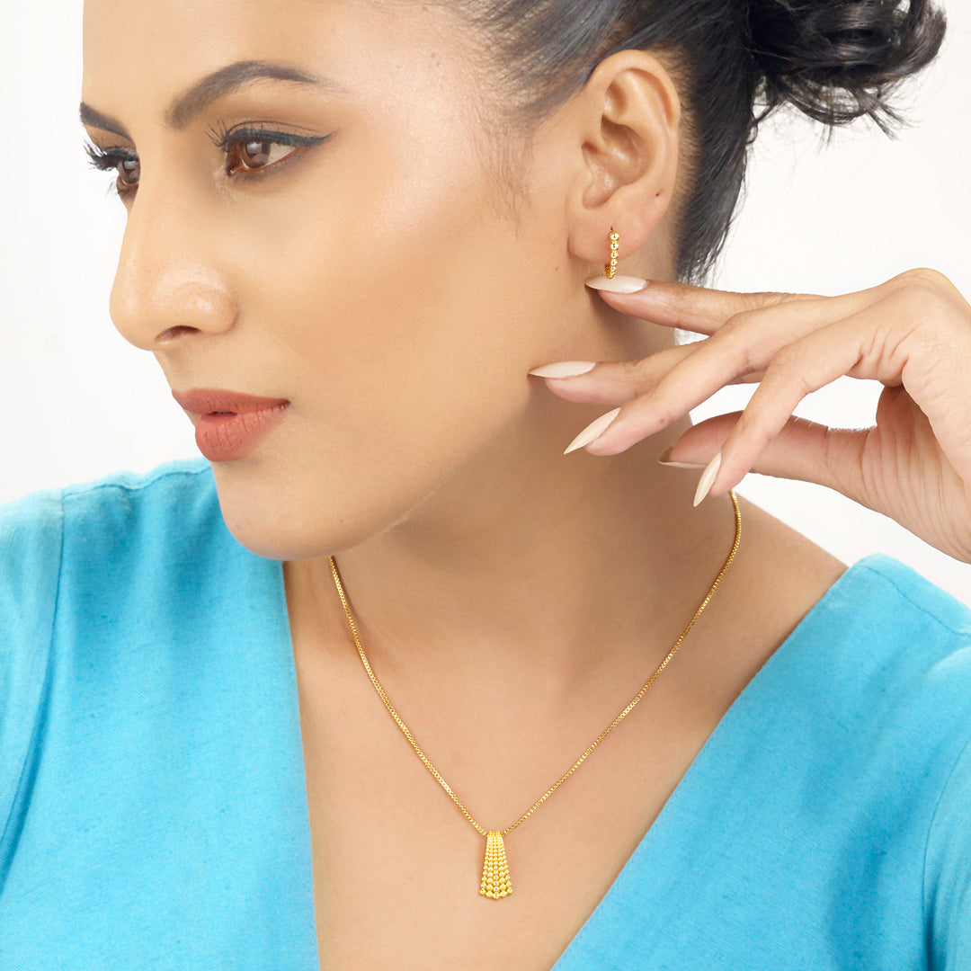 sunray tassel gold pendant set