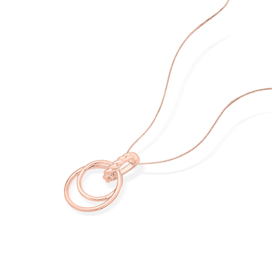 orbit embrace gold pendant set