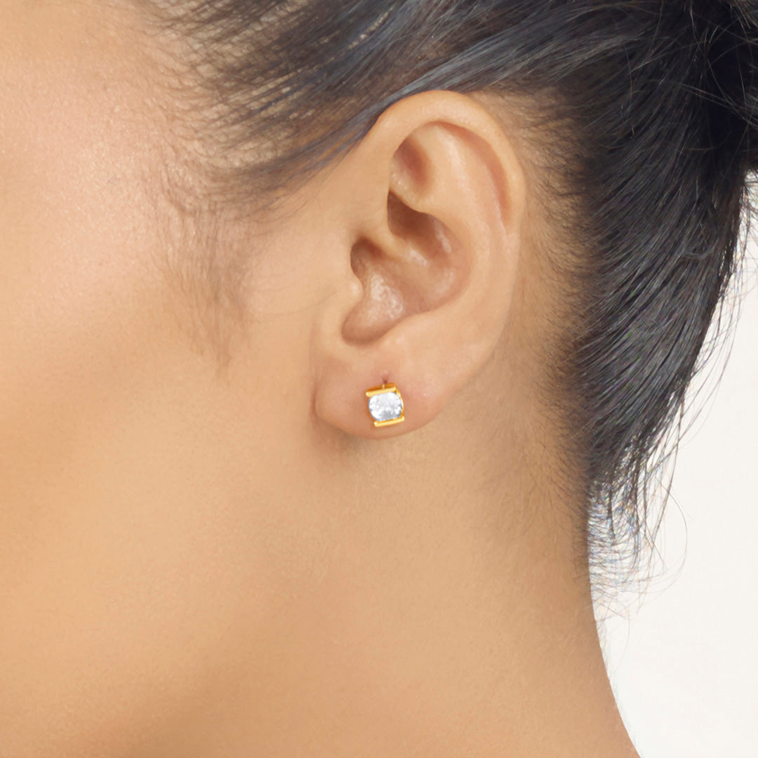 rose frame stud gold earring