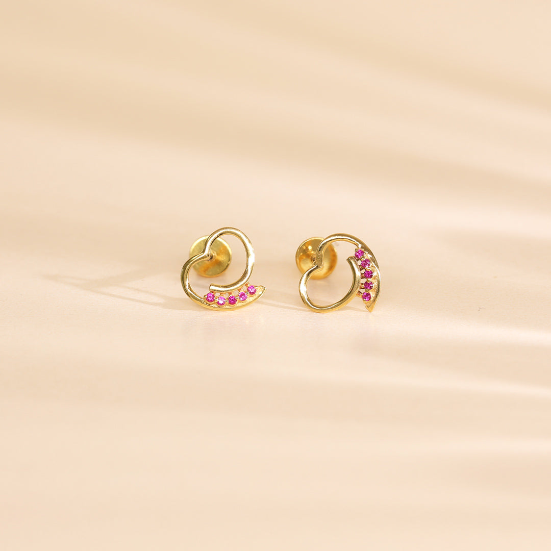 petalia curve studs gold earrings