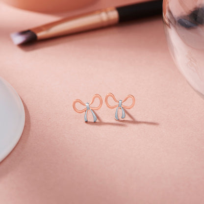 Twilight Ribbon Stud Gold Earring