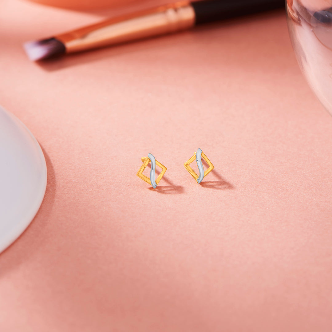 Opus Twist Stud Gold Earring