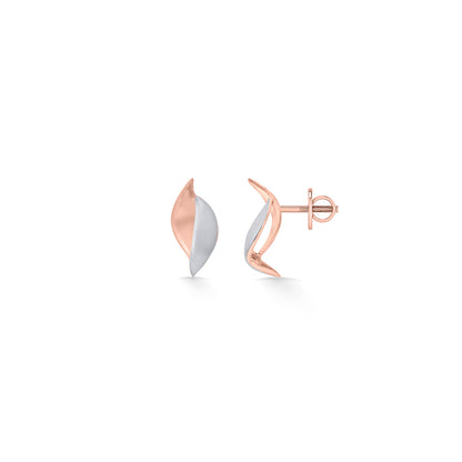 Nivora Curve Stud Gold Earring