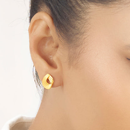 Stream Swirl Stud Gold Earring