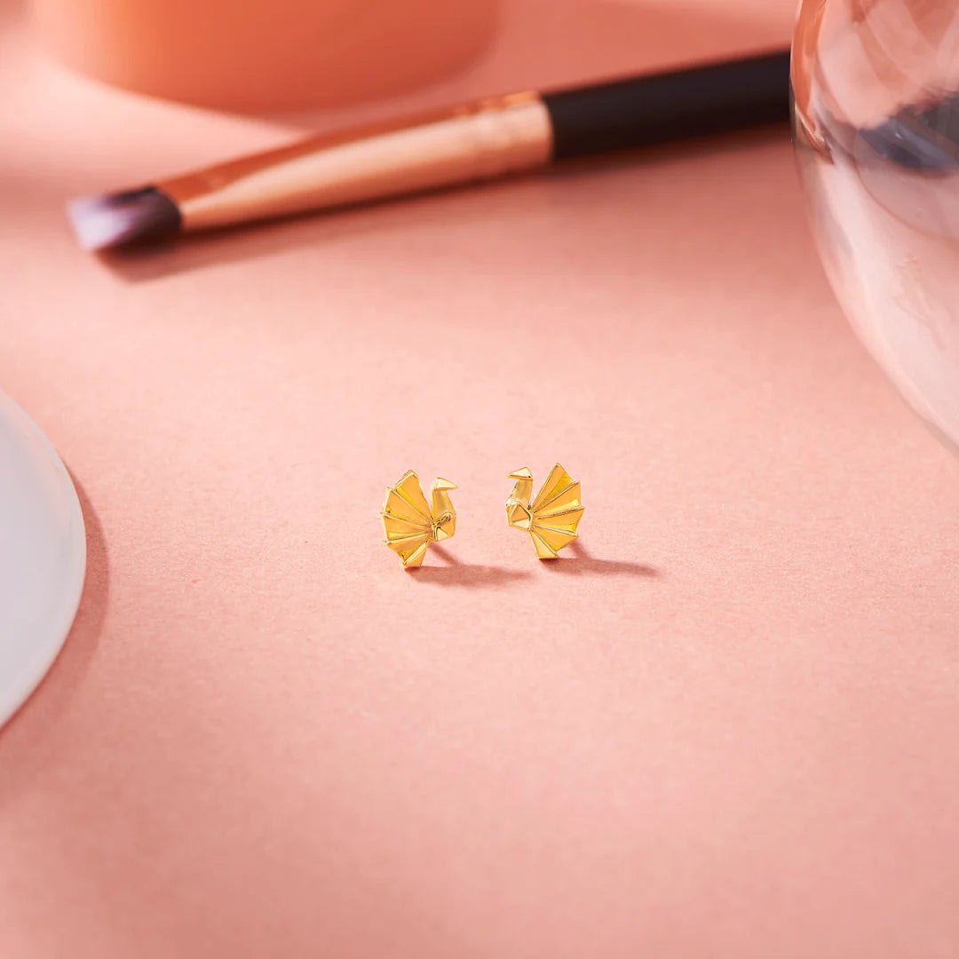 Petal Harmony Stud Gold Earring