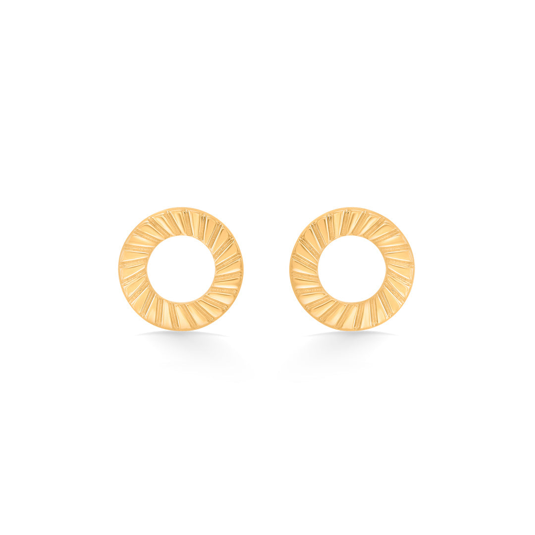 lustre circle stud gold earring