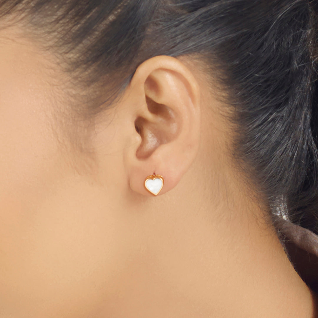 marble heart stud gold earring