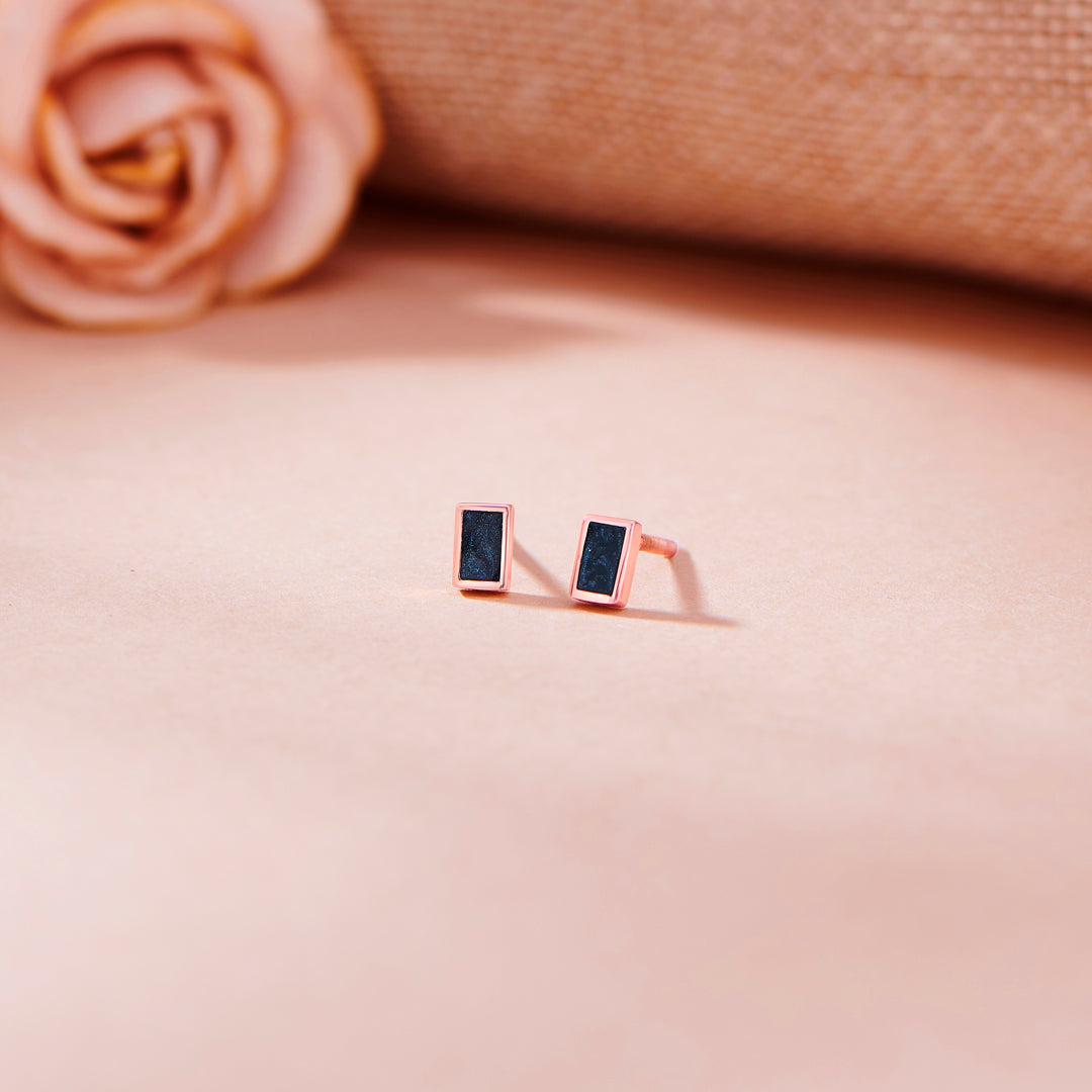 black bar stud gold earring