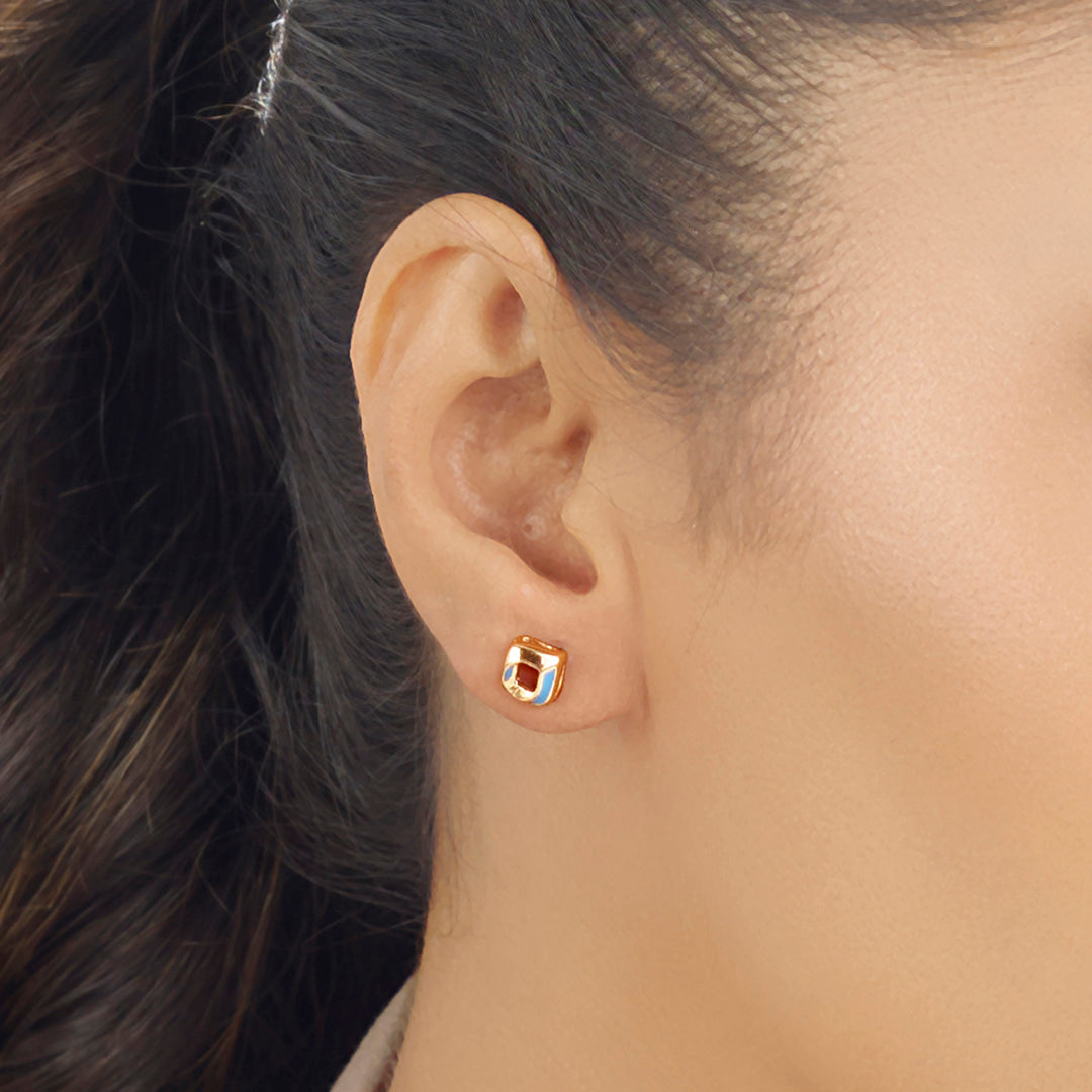 blue edge stud gold earring