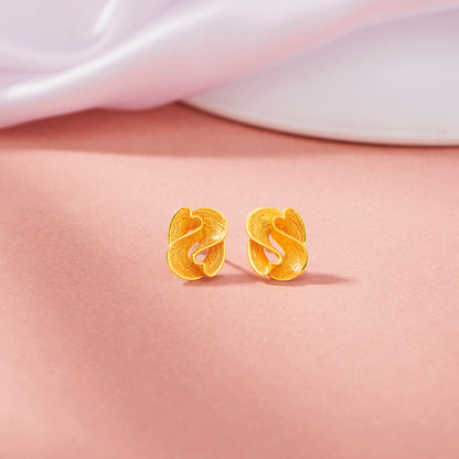 Whirl Petals Stud Gold Earring