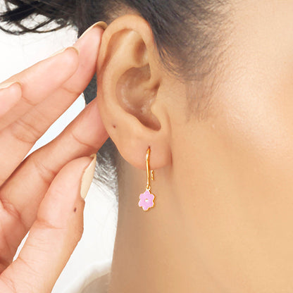 Sweet Daisy Hoop & Huggie Gold Earring