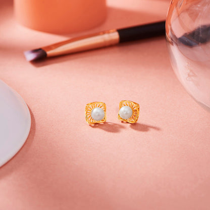 Royal Prism Pearl Stud Gold Earring