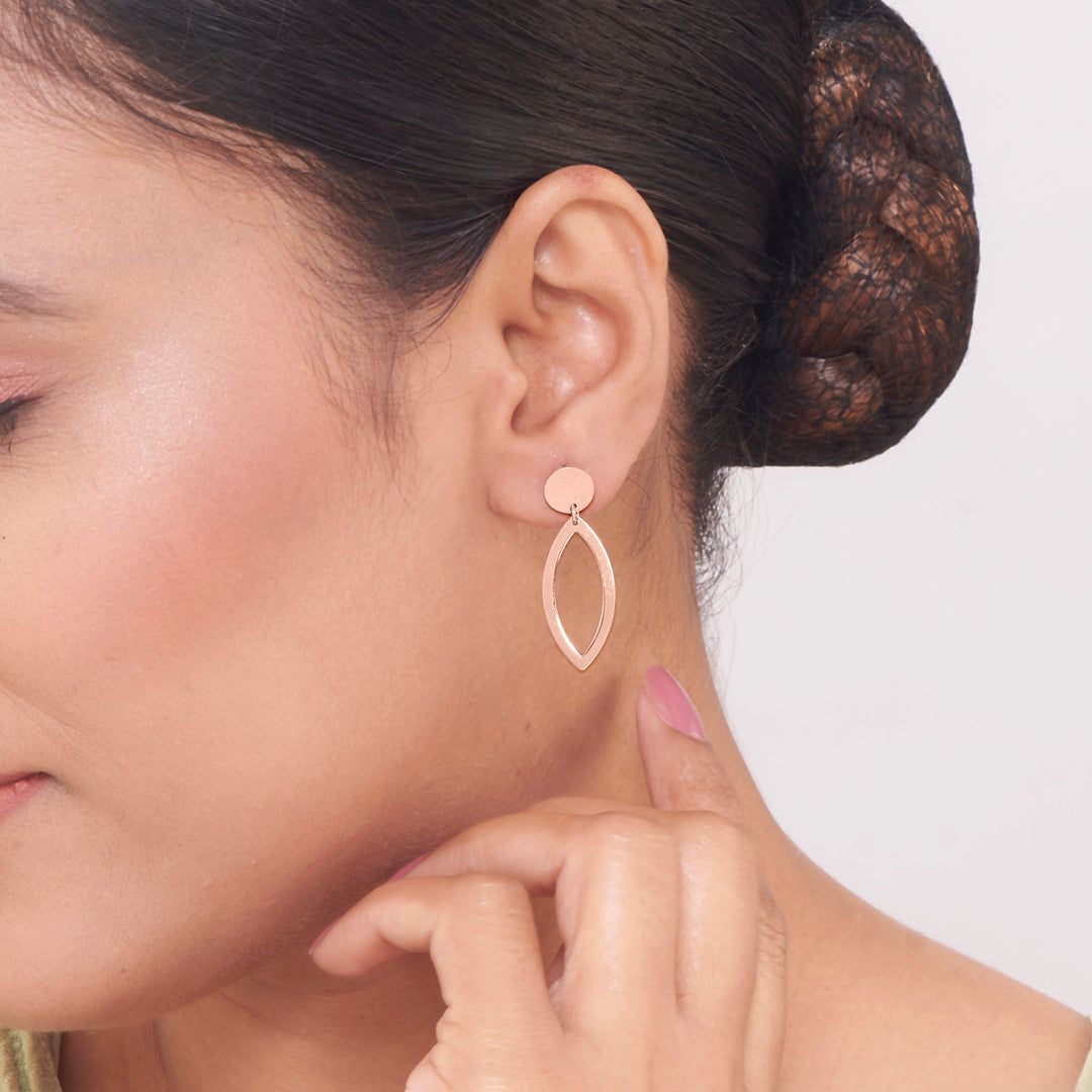 Oval Leaf Drops & Dangler Gold Earring