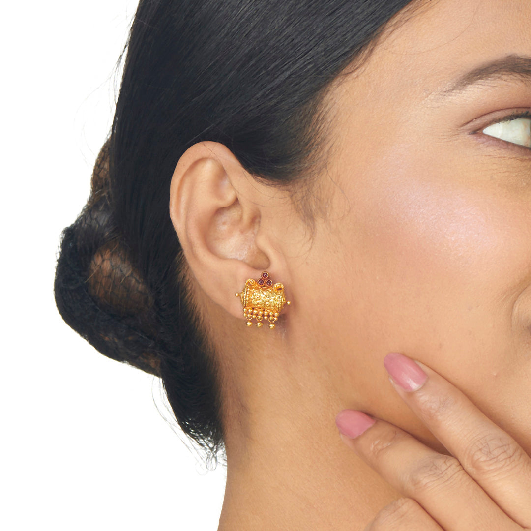 Rajeshwari Studs Gold Earrings for Women