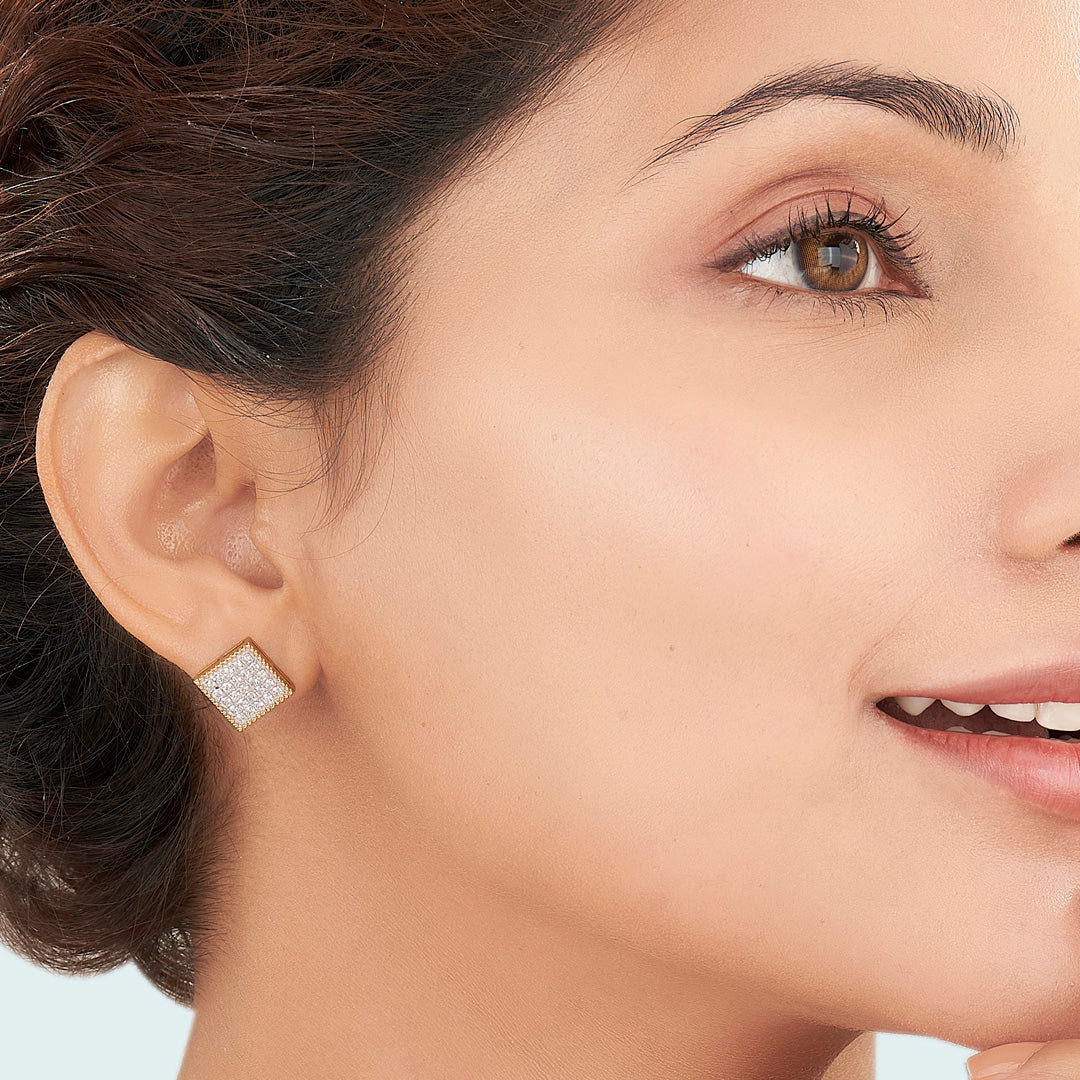 diamond mosaic yellow gold stud earring for woman