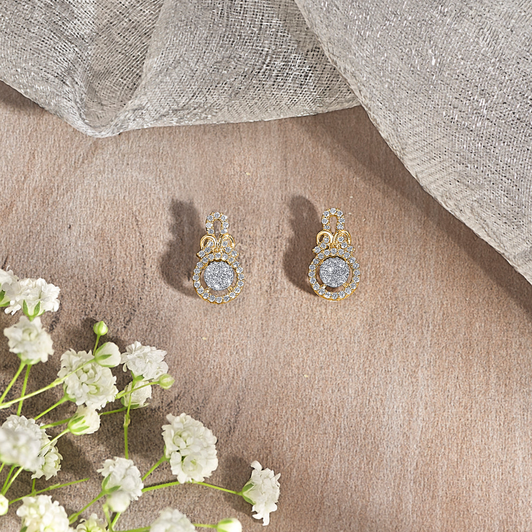 Classic Radiance Gold & Diamond Stud Earring For Women