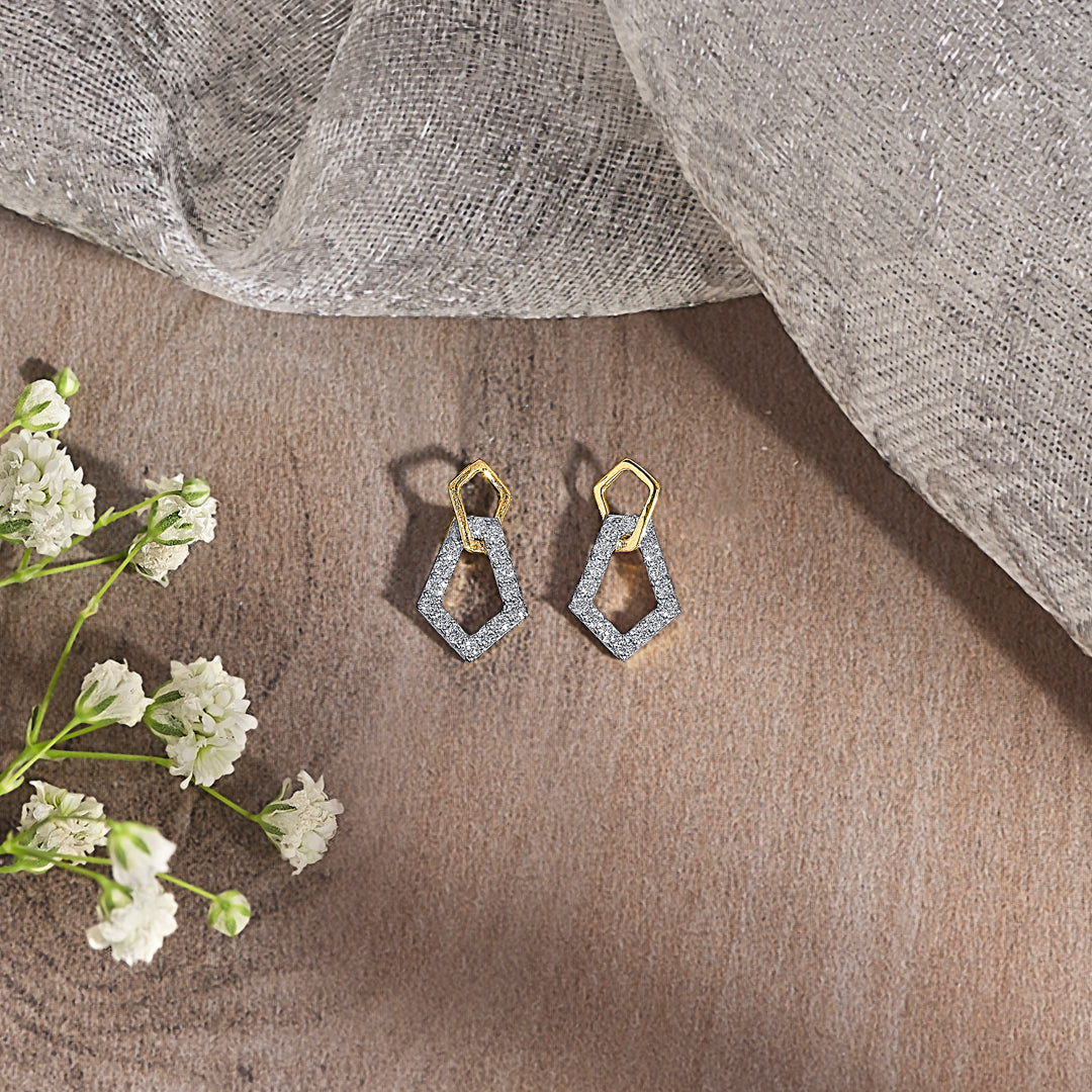 Gleam Gold & Diamond Stud Earring For Women