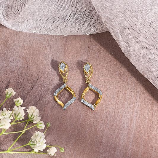 Seraphic Gold & Diamond Drops & Dangler Earring For Women