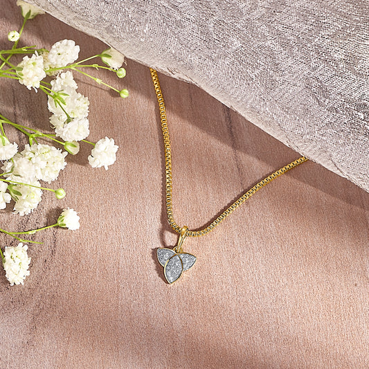 Frosted Fleur Gold & Diamond Classic Pendant