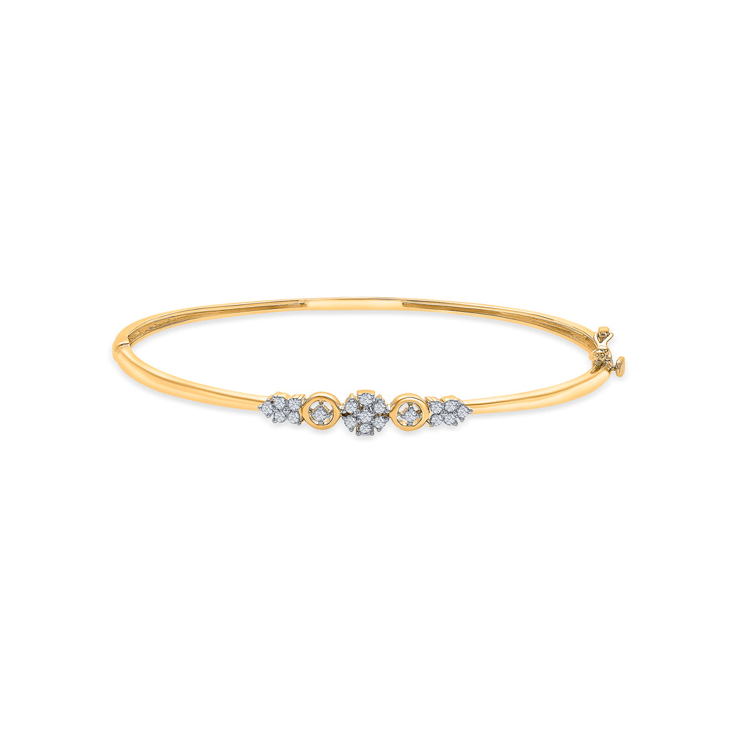 Daisy Loop Gold & Diamond Bracelet For Women
