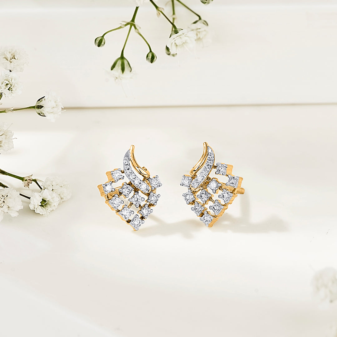 starburst twist yellow gold stud diamond earring for women