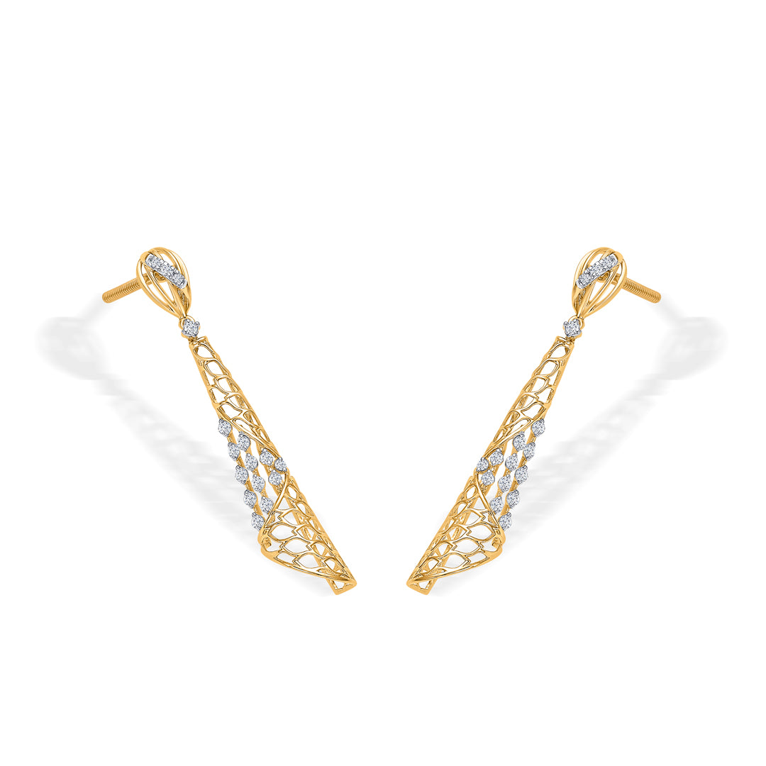quantum shine gold dangler earring for woman