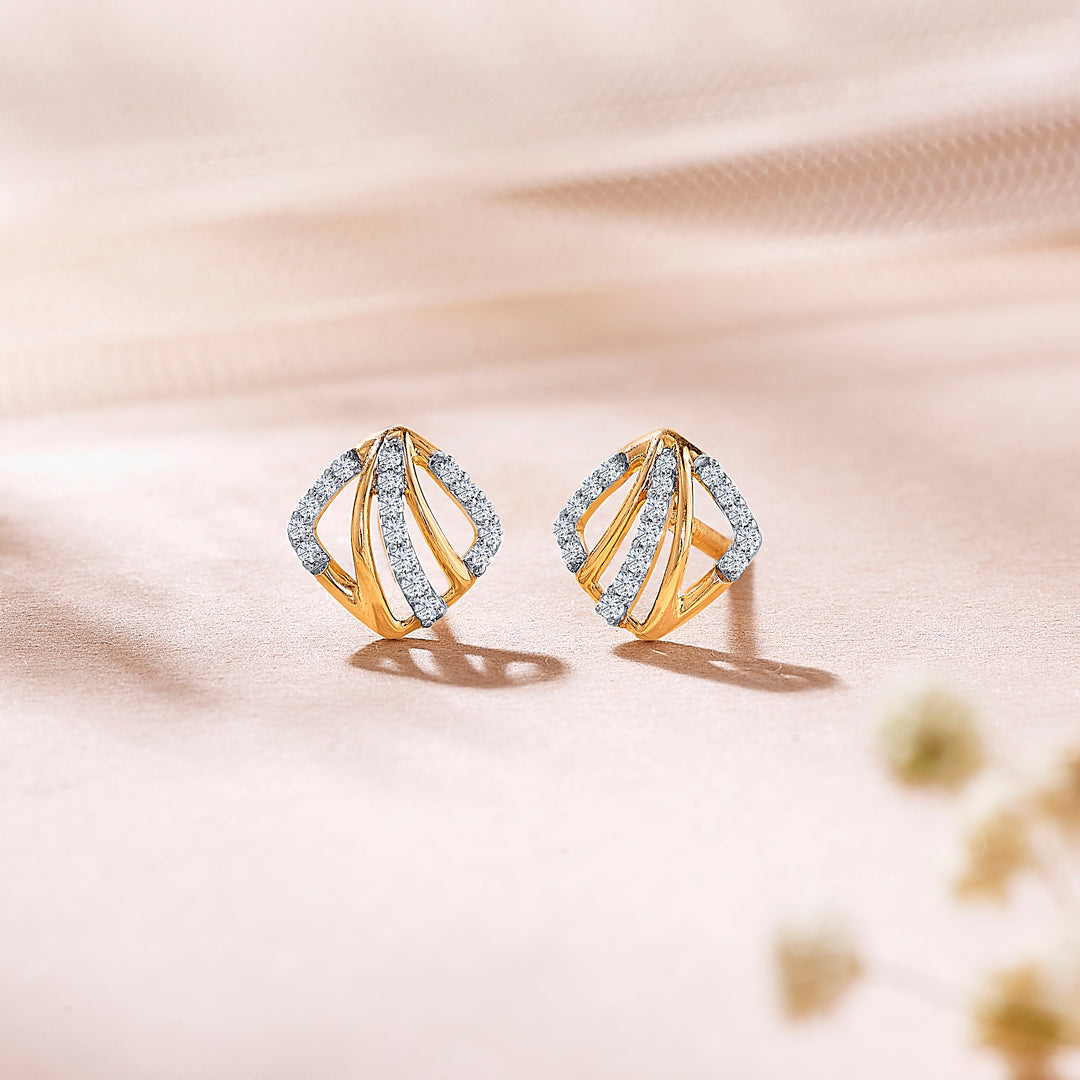 teyora sweep gold & diamond stud earring
