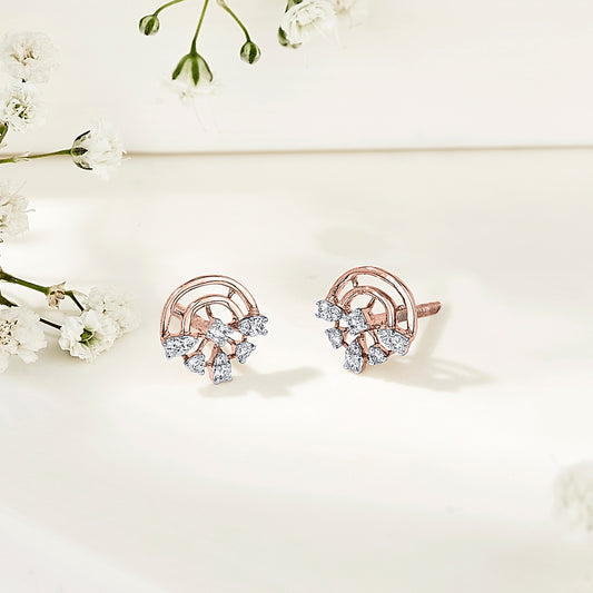 Dazzling Crown Gold Stud Diamond Earring for Woman