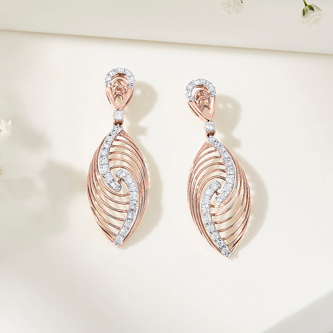 Serapha Twirl Gold Stud Diamond Earring