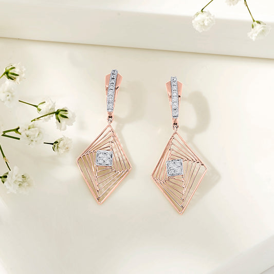 Vortex Glint Gold Stud Diamond Earring