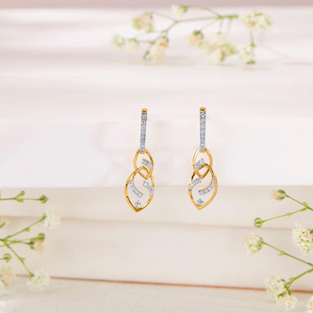 delicate tumble gold dangler earring for woman