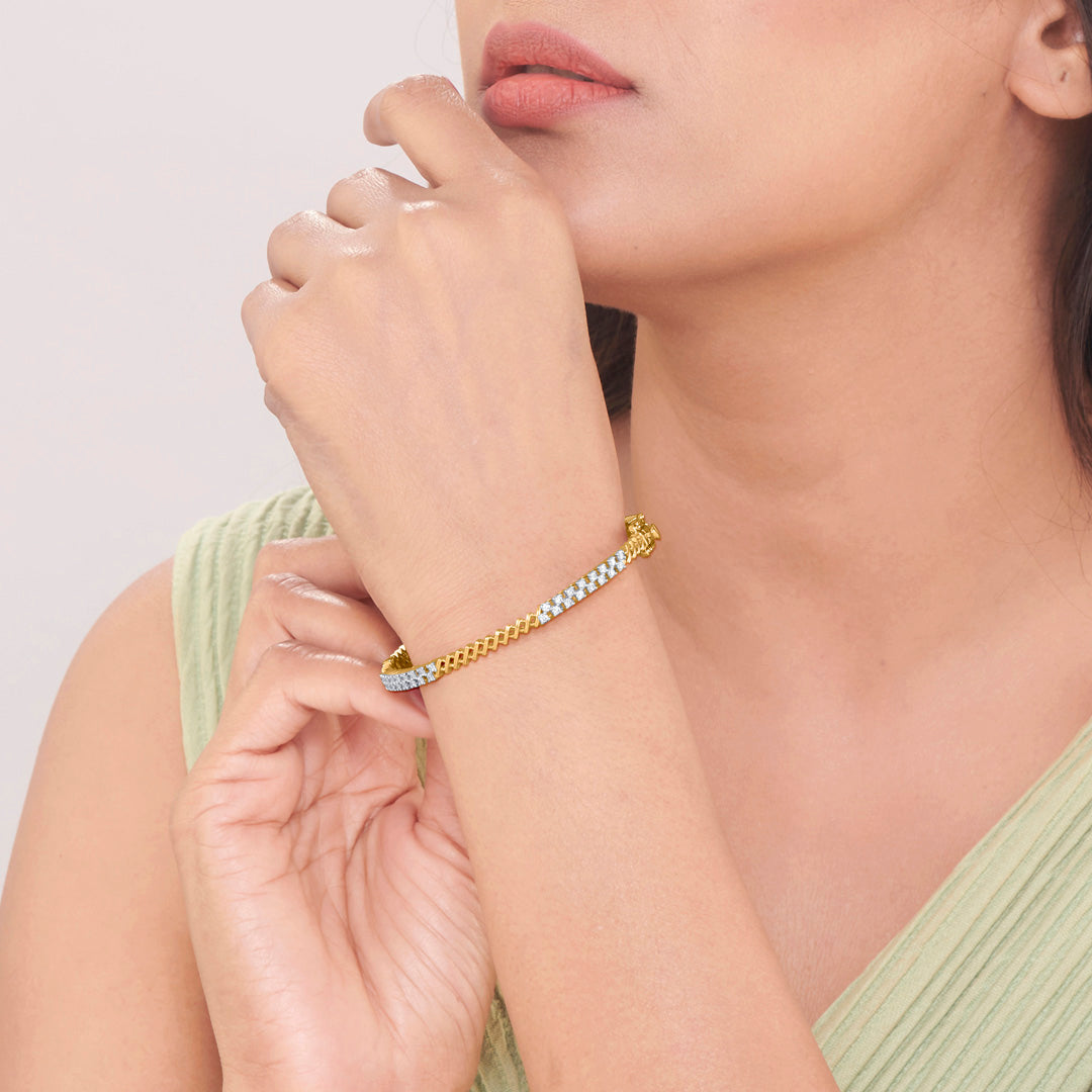 Orna Gleam Diamond Bangle