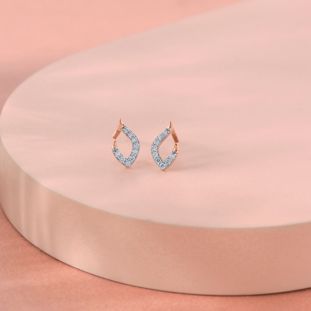 Elara Twist Diamond Earring