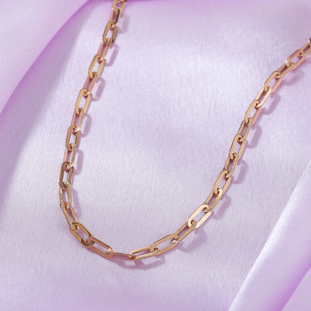 Interlink Modern Gold Necklace