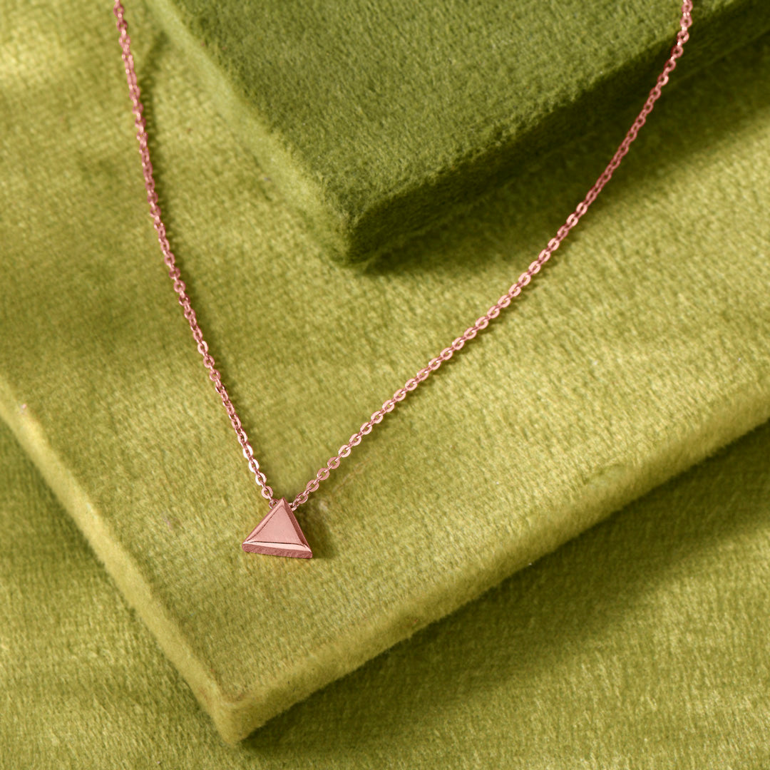 Chic Geometry Modern Gold Necklace