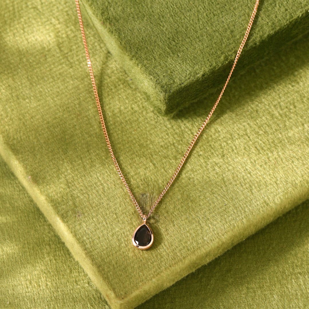 Nightfall Gem Modern Gold Necklace
