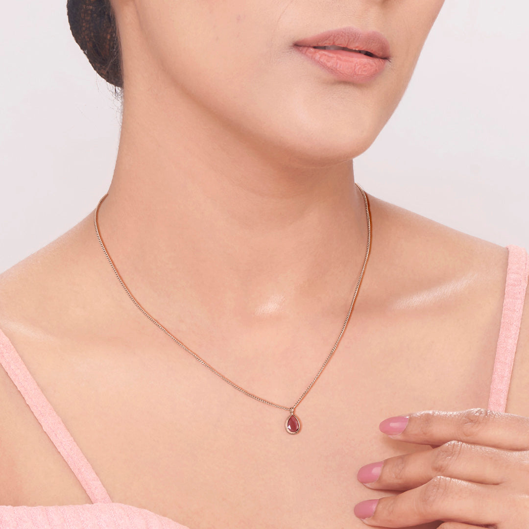 Nightfall Gem Modern Gold Necklace