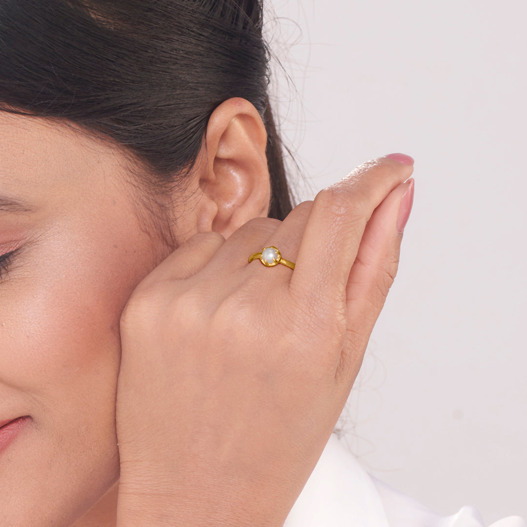 Ocean Whisper Peral Gold Ring
